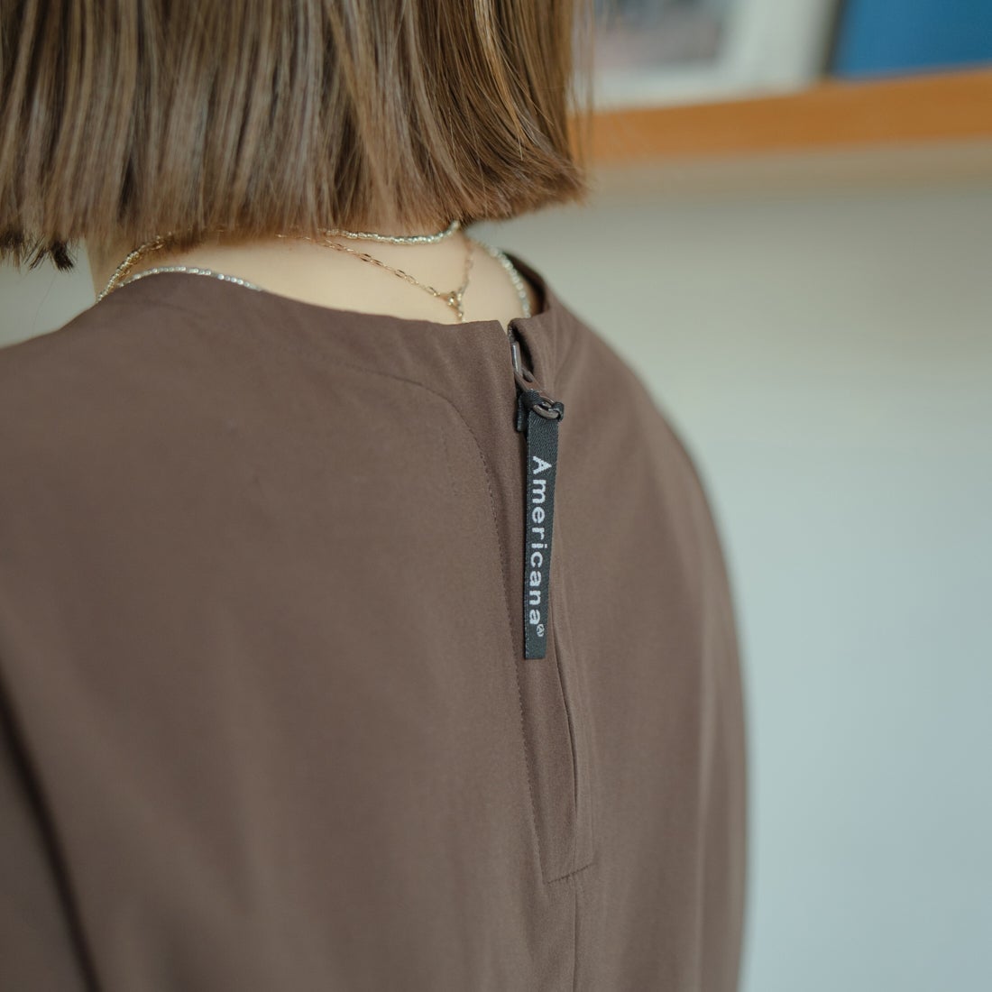 Americana × JEANS FACTORY [アメリカーナ × ジーンズファクトリー] 別注 4WAYストレッチ ウエストギャザー マキシ丈ワンピース [ASO-S-849-JF] ﾌﾞﾗｳﾝ &&モデル身長：153cm 着用サイズ：ONE SIZE&&