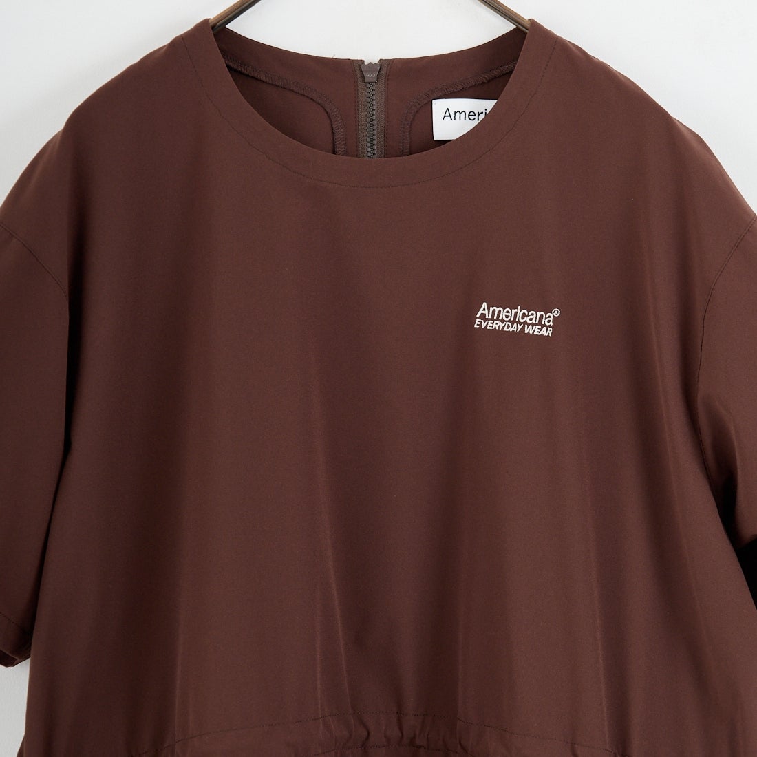 Americana × JEANS FACTORY [アメリカーナ × ジーンズファクトリー] 別注 4WAYストレッチ ウエストギャザー マキシ丈ワンピース [ASO-S-849-JF] ﾌﾞﾗｳﾝ