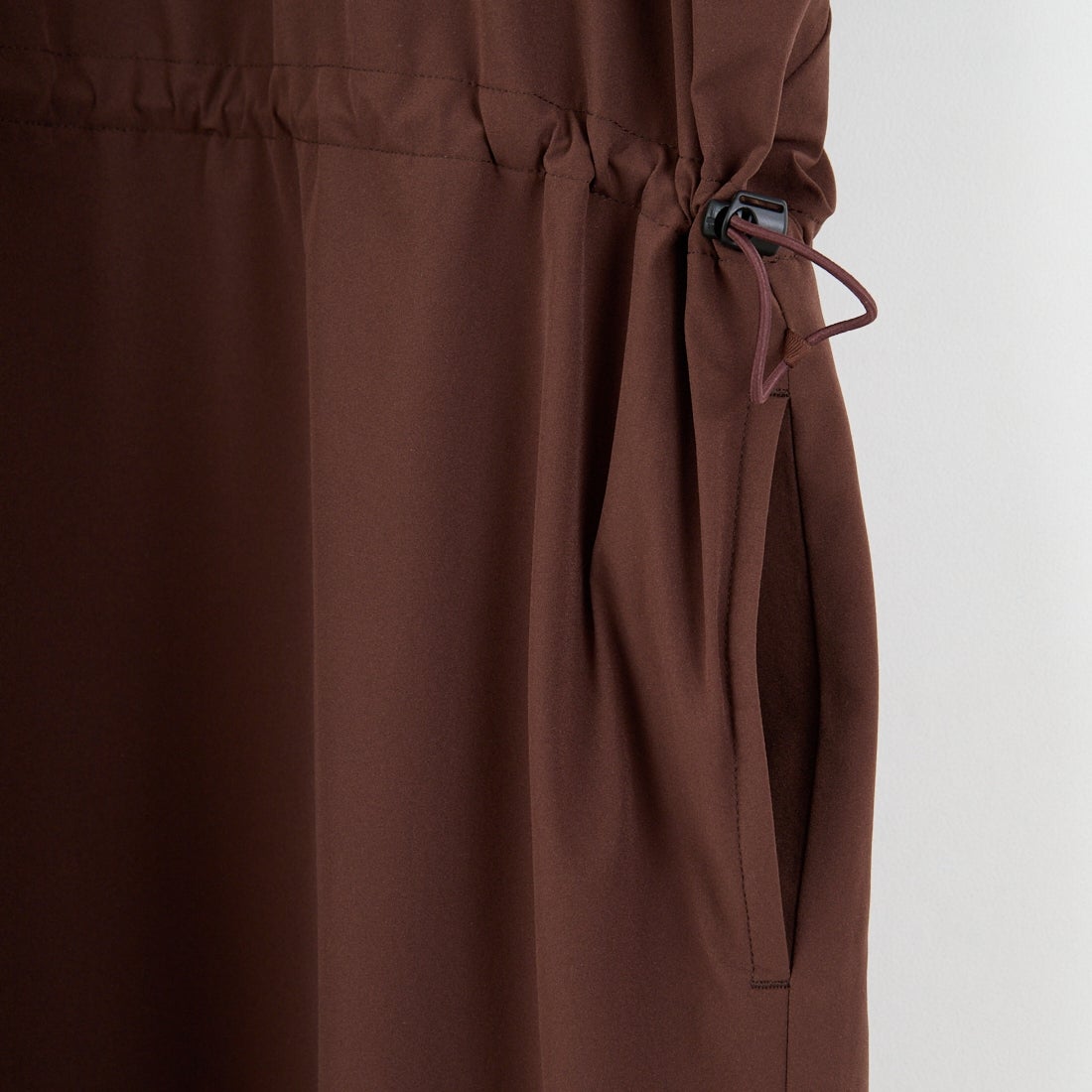 Americana × JEANS FACTORY [アメリカーナ × ジーンズファクトリー] 別注 4WAYストレッチ ウエストギャザー マキシ丈ワンピース [ASO-S-849-JF] ﾌﾞﾗｳﾝ