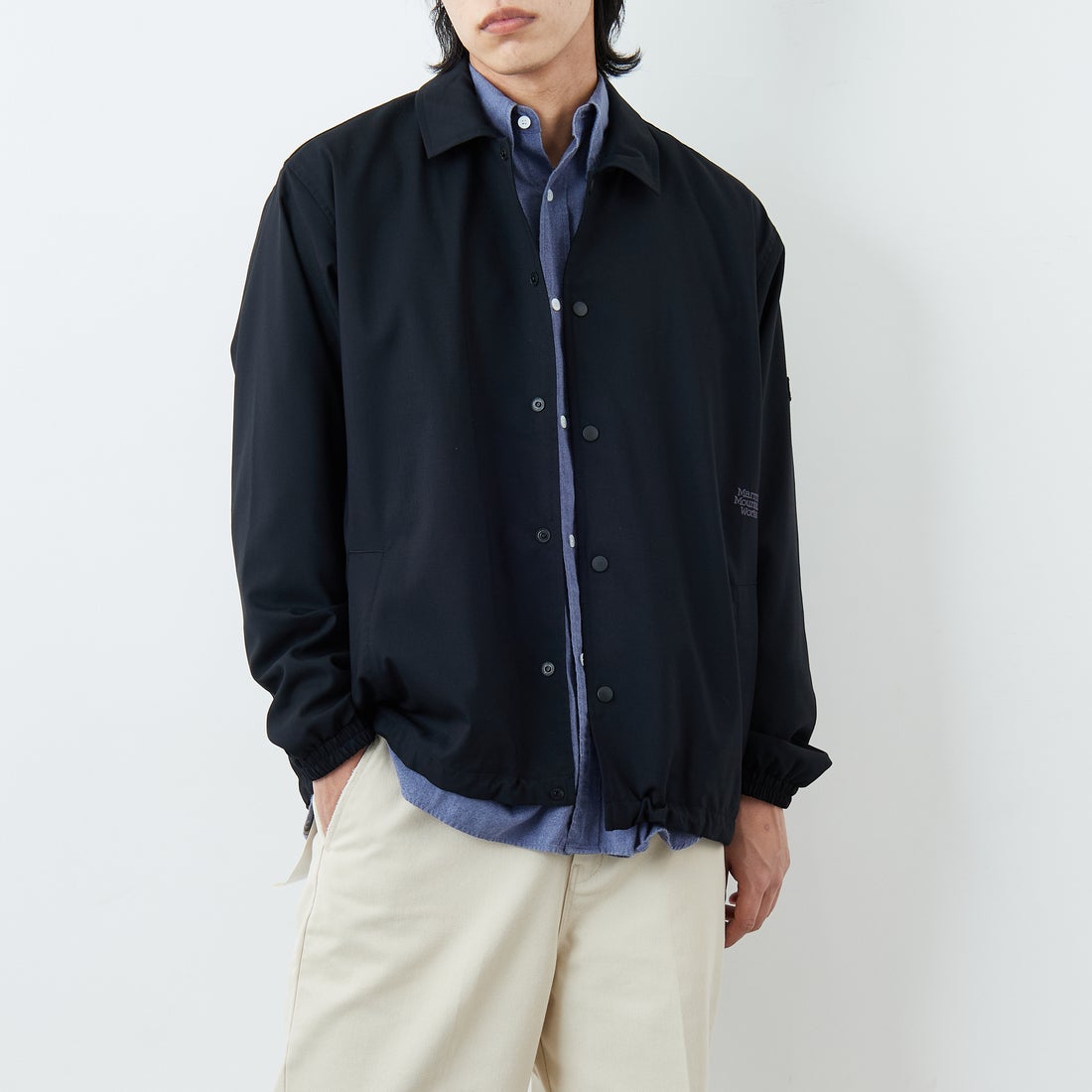 Marmot [マーモット] 別注 メリノウール コーチジャケット [MTSS26MJK330IN-JF] BLACK &&モデル身長：179cm 着用サイズ：L&&