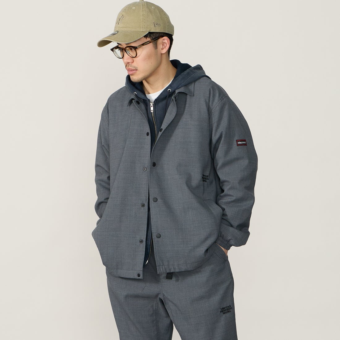 Marmot [マーモット] 別注 メリノウール コーチジャケット [MTSS26MJK330IN-JF] GRAY &&モデル身長：168cm 着用サイズ：L&&