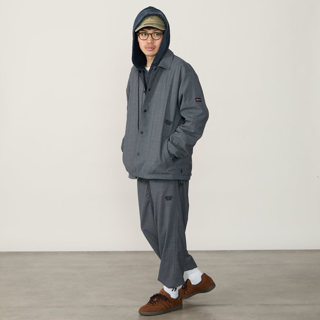 Marmot [マーモット] 別注 メリノウール コーチジャケット [MTSS26MJK330IN-JF] GRAY &&モデル身長：168cm 着用サイズ：L&&