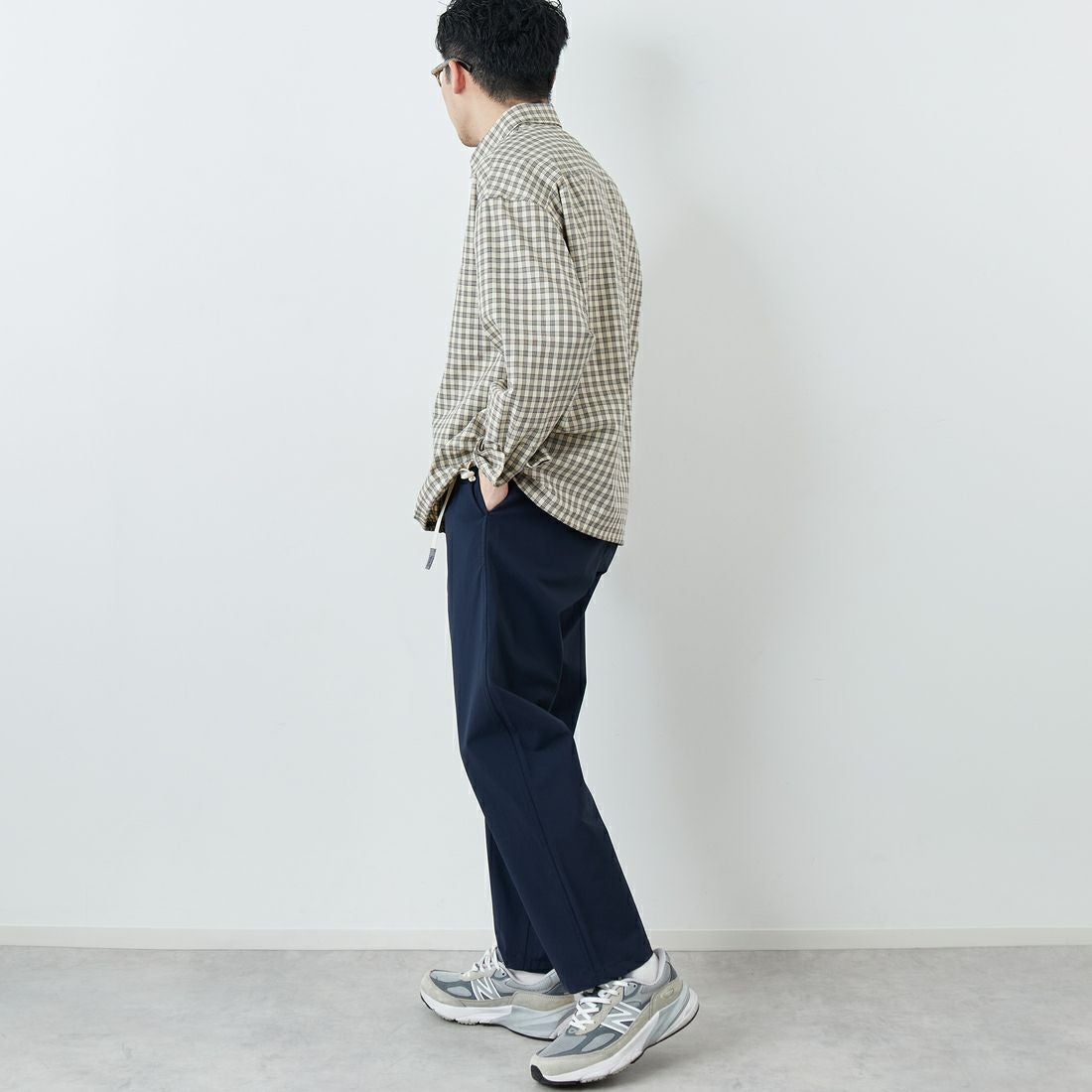 GRAMiCCi [グラミチ] 別注 エブリデイ ナイロンパンツ [GUP6-S2013-JF] MIDNIGHT &&モデル身長：168cm 着用サイズ：M&&