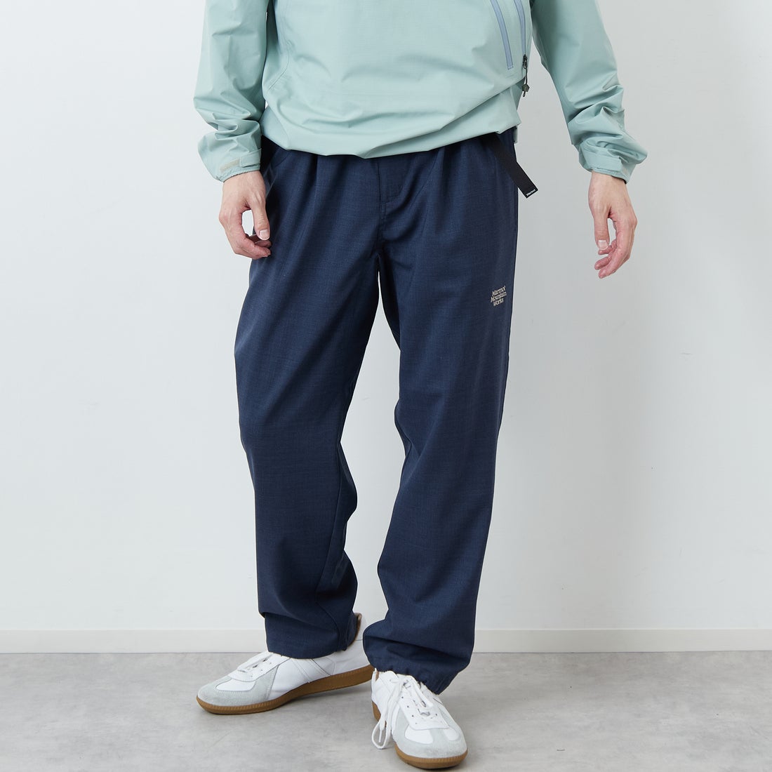 Marmot [マーモット] 別注 メリノウール タックパンツ [MTSS26MPT331IN-JF] NAVY &&モデル身長：168cm 着用サイズ：L&&