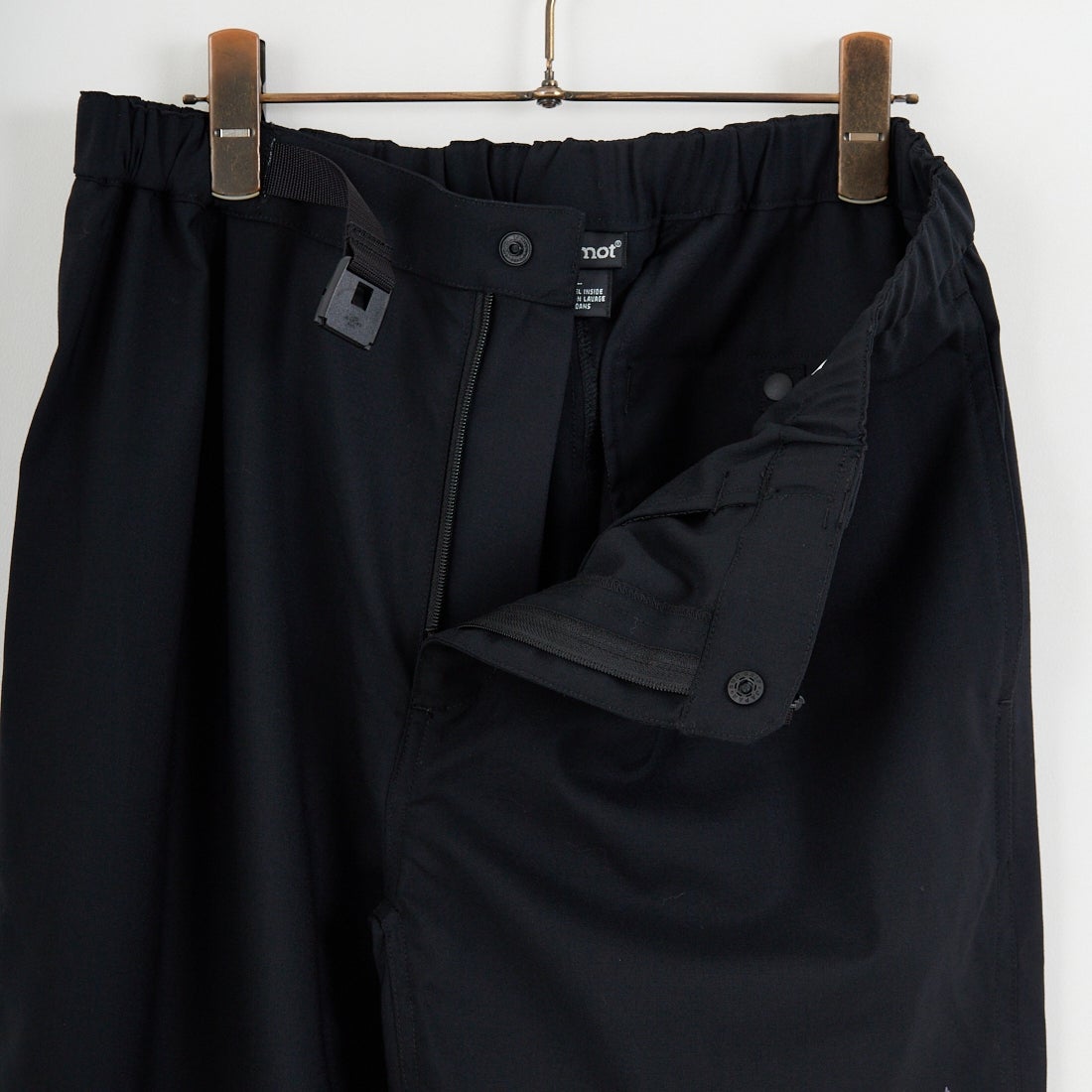 Marmot [マーモット] 別注 メリノウール タックパンツ [MTSS26MPT331IN-JF] BLACK