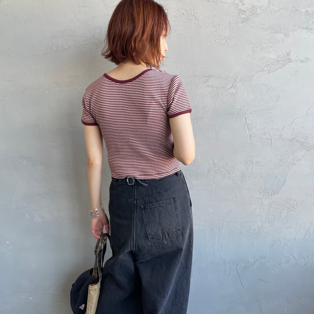 Robert P.Miller [ロバートピーミラー] 別注 クロップド丈 ボーダーヘンリーネックTシャツ [RM261-2265IN-JF] CLAY&&モデル身長：158cm 着用サイズ：F&&