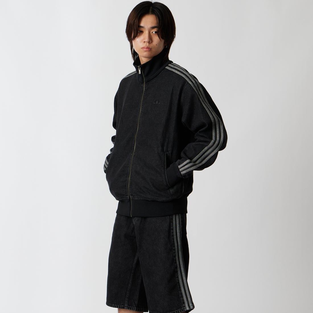 adidas Originals [アディダス オリジナルス] ファイヤーバード デニムトラックトップ [DE291] KD1516 &&モデル身長：177cm 着用サイズ：M&&