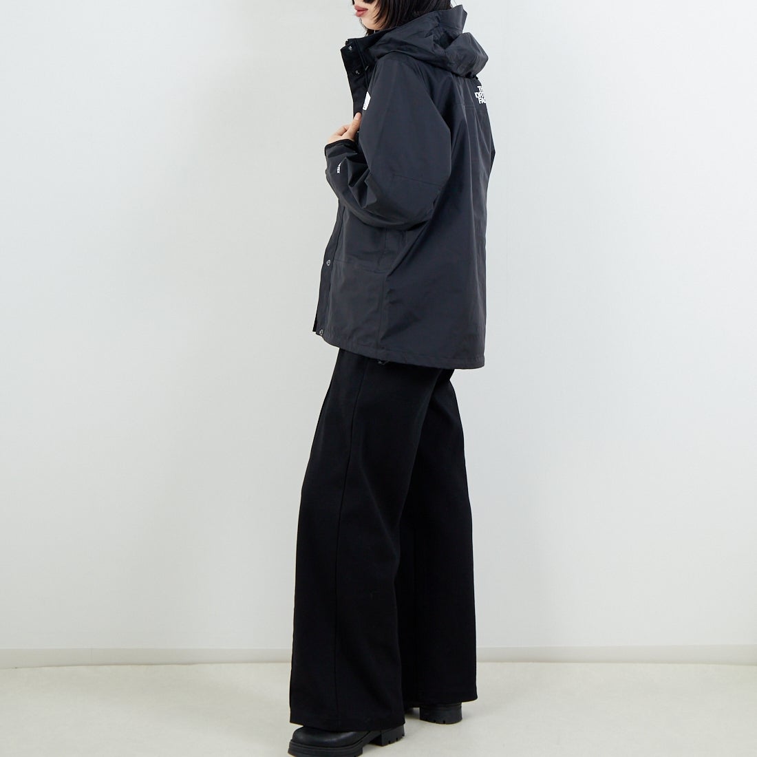 THE NORTH FACE [ザ ノースフェイス] マウンテンレインテックスジャケット [NPW62552] K &&モデル身長：162cm 着用サイズ：M&&