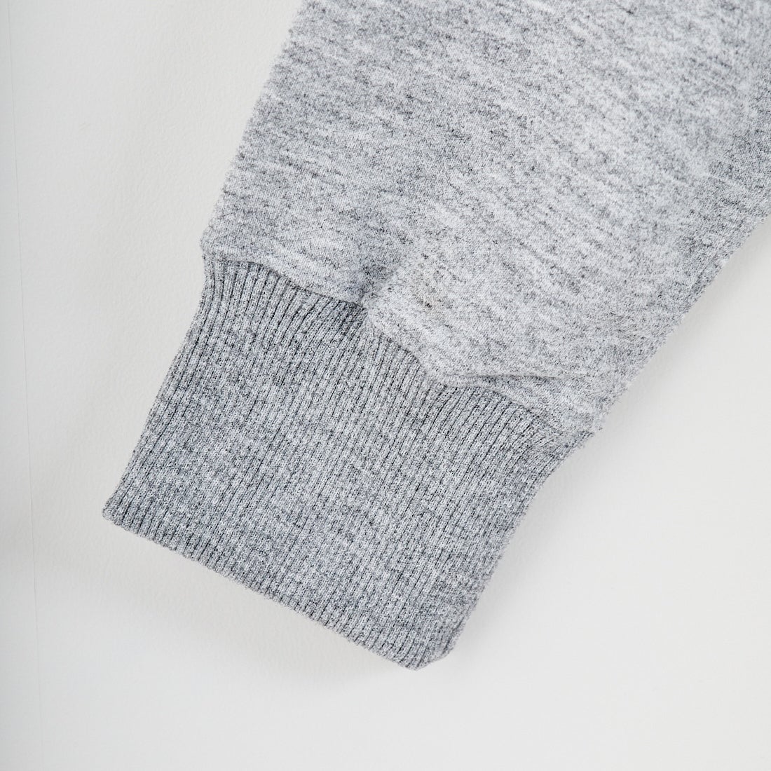 THE NORTH FACE [ザ ノースフェイス] バックスクエアロゴフーディ [NT62533] Z