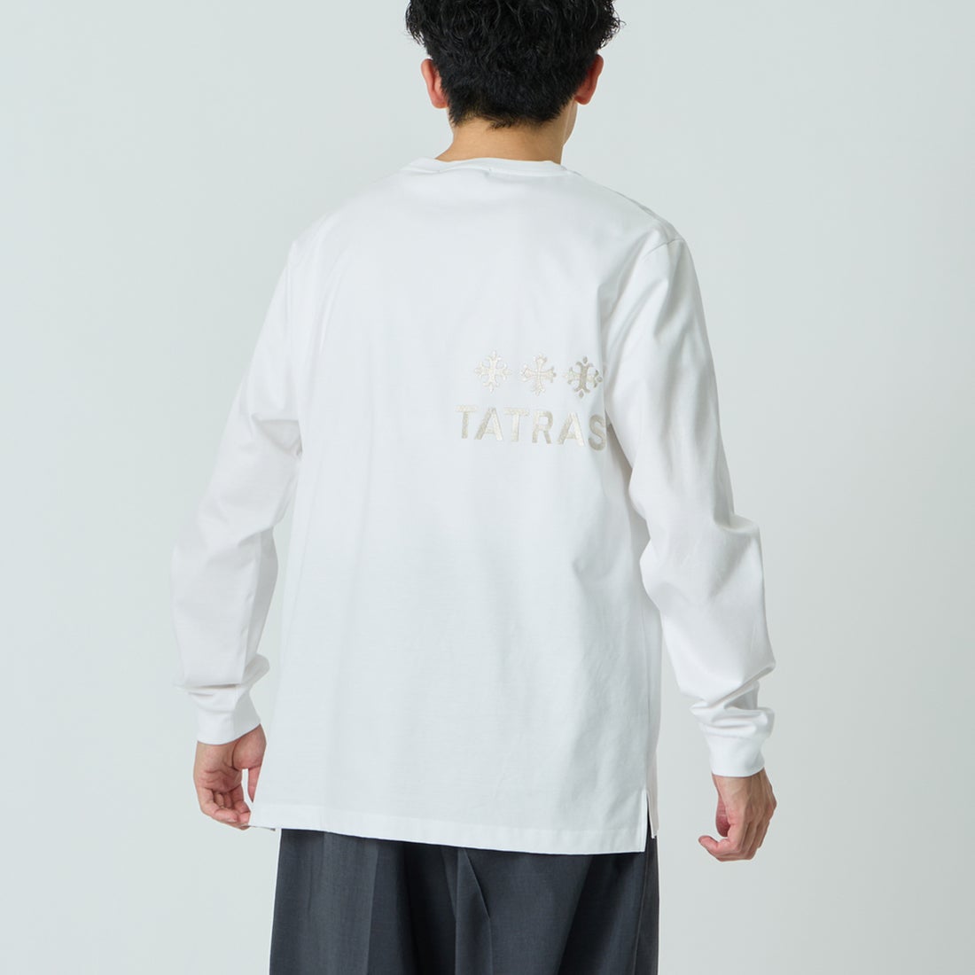 WHITE&&モデル身長：168cm 着用サイズ：2&&