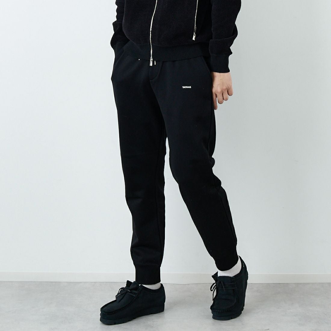 BLACK&&モデル身長：179cm 着用サイズ：3&&