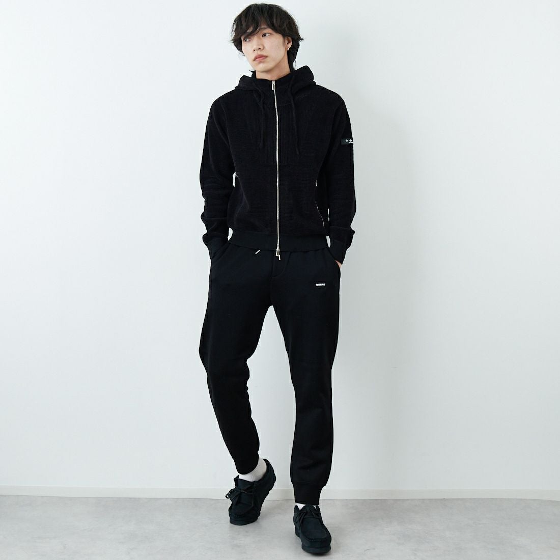 TATRAS [タトラス] ANAFI/アナフィ ニットブルゾン [MCKZ0345053588] BLACK &&モデル身長：179cm 着用サイズ：2&&