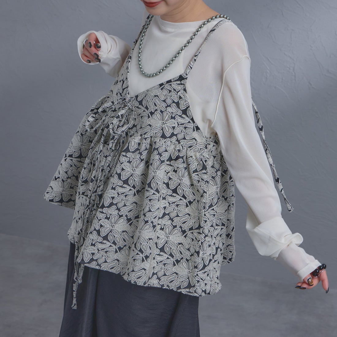 02 BLK/OFF&&モデル身長：150cm 着用サイズ：F&&