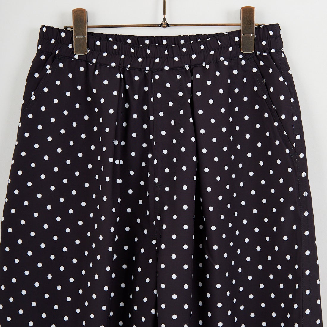 UNIVERSAL OVERALL [ユニバーサルオーバーオール] 別注 総柄イージーワイドパンツ [U2612634IN-JF] BLKﾄﾞｯﾄ