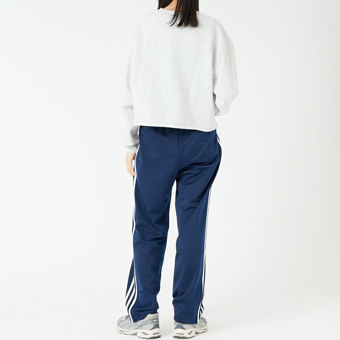 SCREEN STARS [スクリーンスターズ] 別注 偉人プリント カットオフスウェット [2523-IN3-JF] ASH &&モデル身長：162cm 着用サイズ：F&&