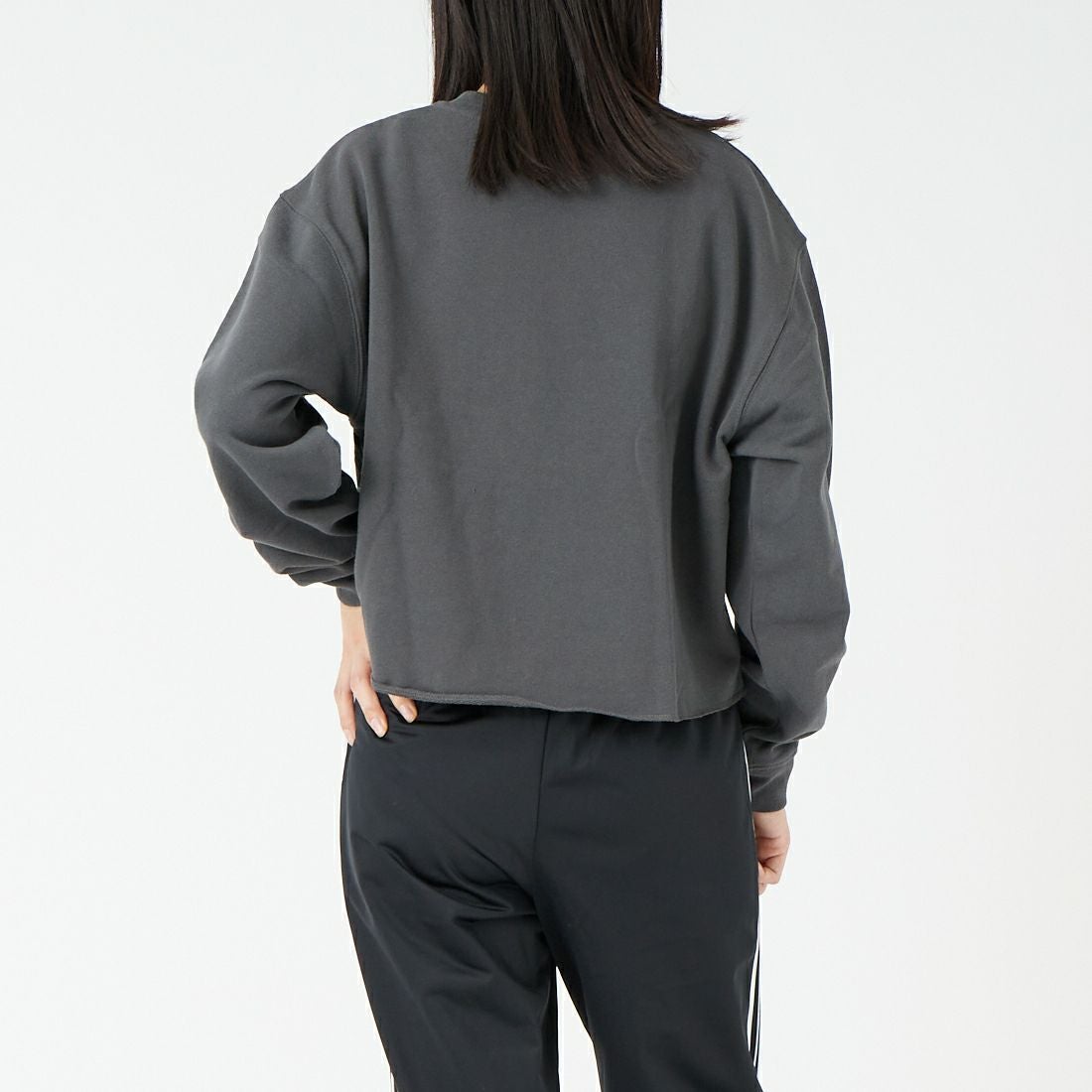 SCREEN STARS [スクリーンスターズ] 別注 偉人プリント カットオフスウェット [2523-IN3-JF] SUMI &&モデル身長：162cm 着用サイズ：F&&