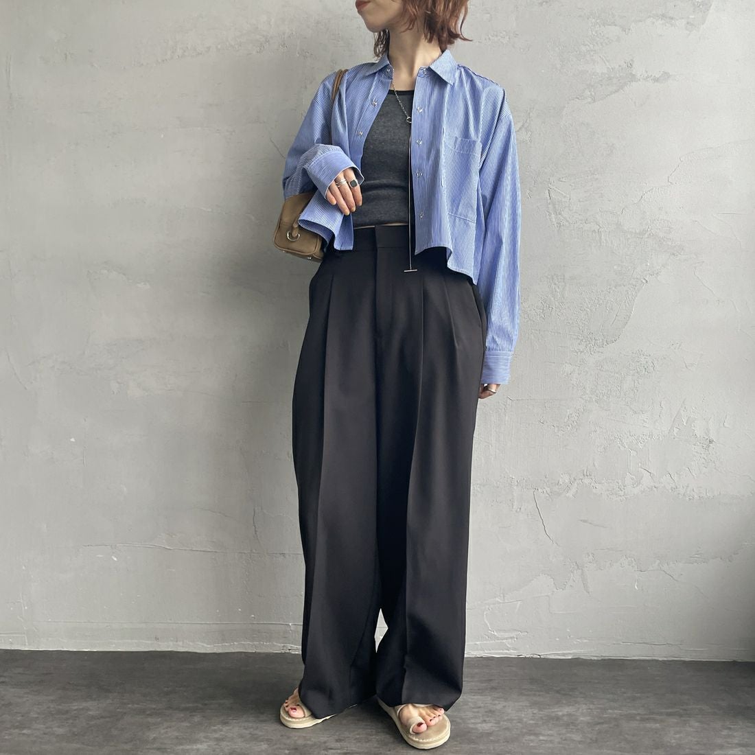 UNIVERSAL OVERALL [ユニバーサルオーバーオール] 別注 ショート丈 ビッグポケットストライプシャツ [U2533158IN-JF] ﾌﾞﾙｰ &&モデル身長：158cm 着用サイズ：F&&