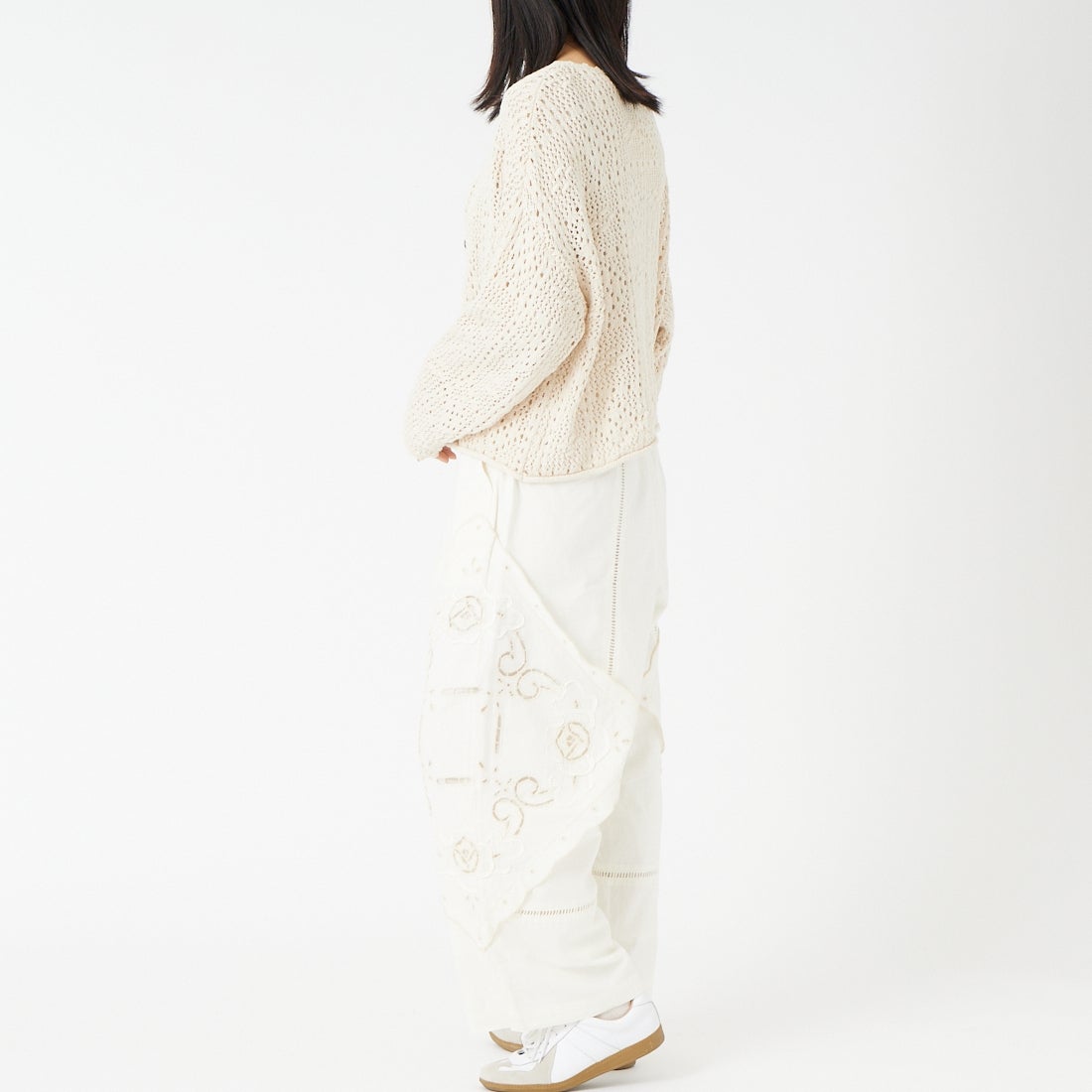 tumugu: [ツムグ] コットンクロッシェカーディガン [TK25412] 06 KINARI &&モデル身長：162cm 着用サイズ：F&&