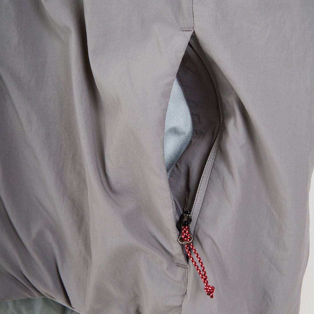 NANGA [ナンガ] ソフトダウンバーシティブルゾン [N2500-0J001A] GRY