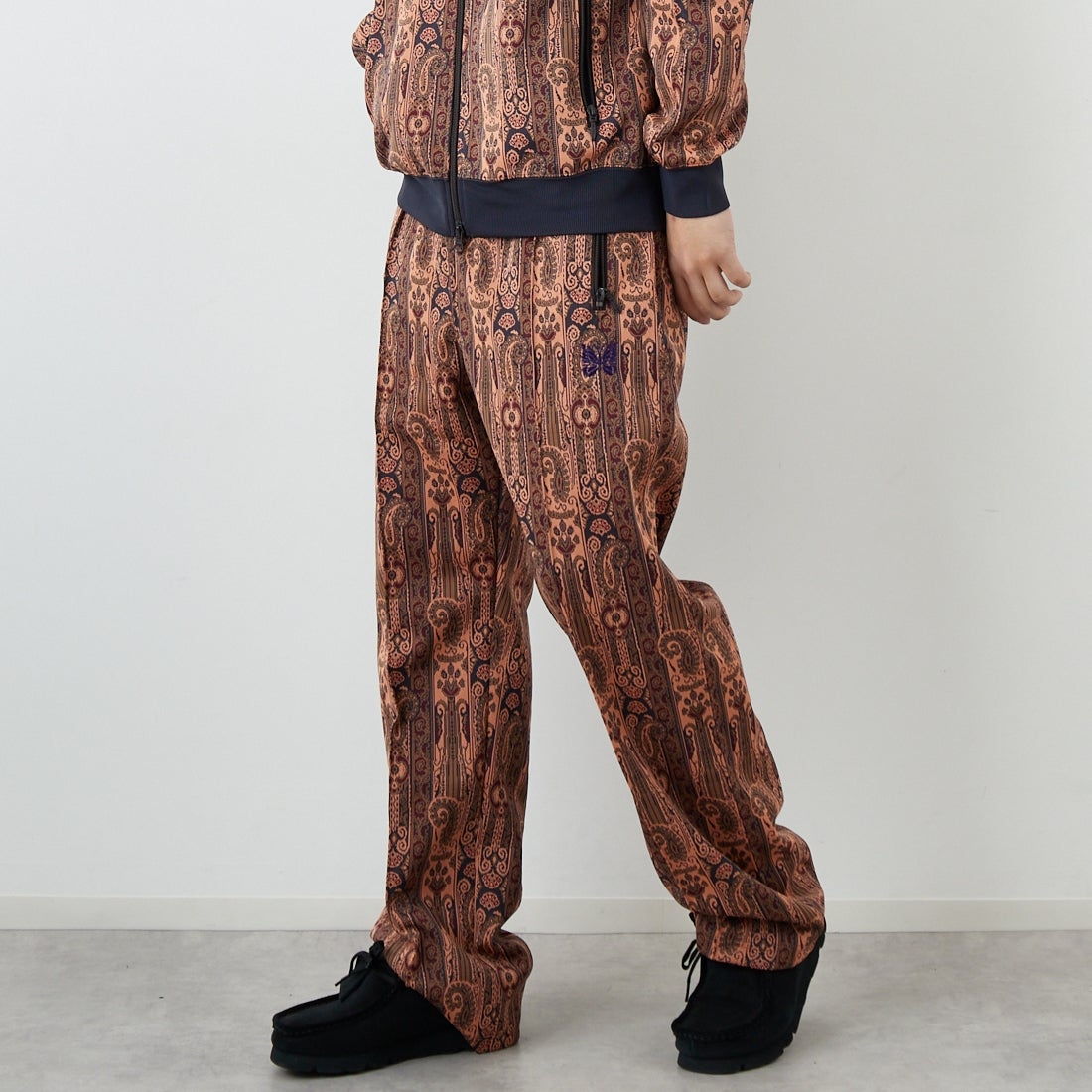 Needles [ニードルズ] トラックパンツ [SX403] E ORANGE &&モデル身長：179cm 着用サイズ：M&&