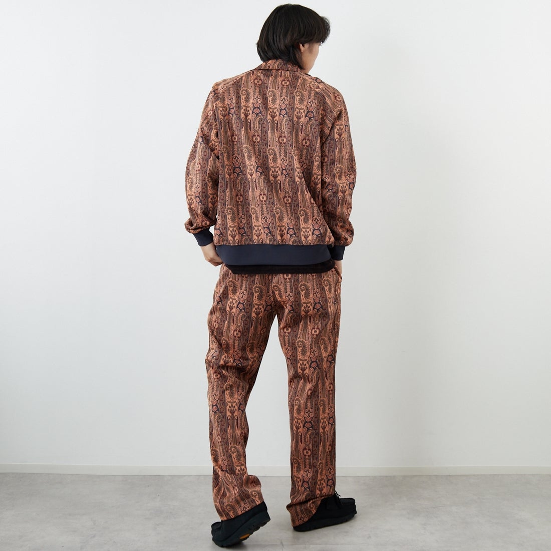 Needles [ニードルズ] トラックパンツ [SX403] E ORANGE &&モデル身長：179cm 着用サイズ：M&&