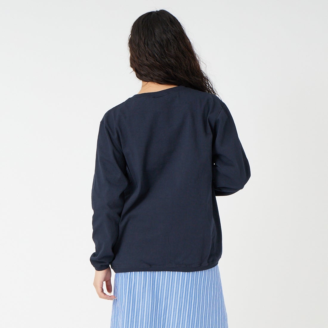 Goodwear [グッドウェア] 7.2oz ヘビーウェイトロングスリーブTシャツ [NGW9951] 3960 MARIN &&モデル身長：162cm 着用サイズ：L&&