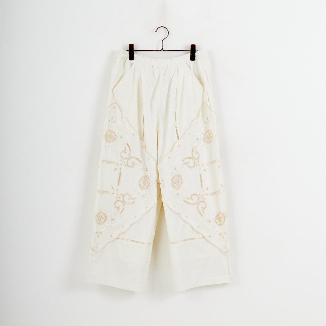 ESTROISLOSE [エストゥロワルーズ] ケミカルカットワーク刺繍パンツ [EB25402] 04 IVORY