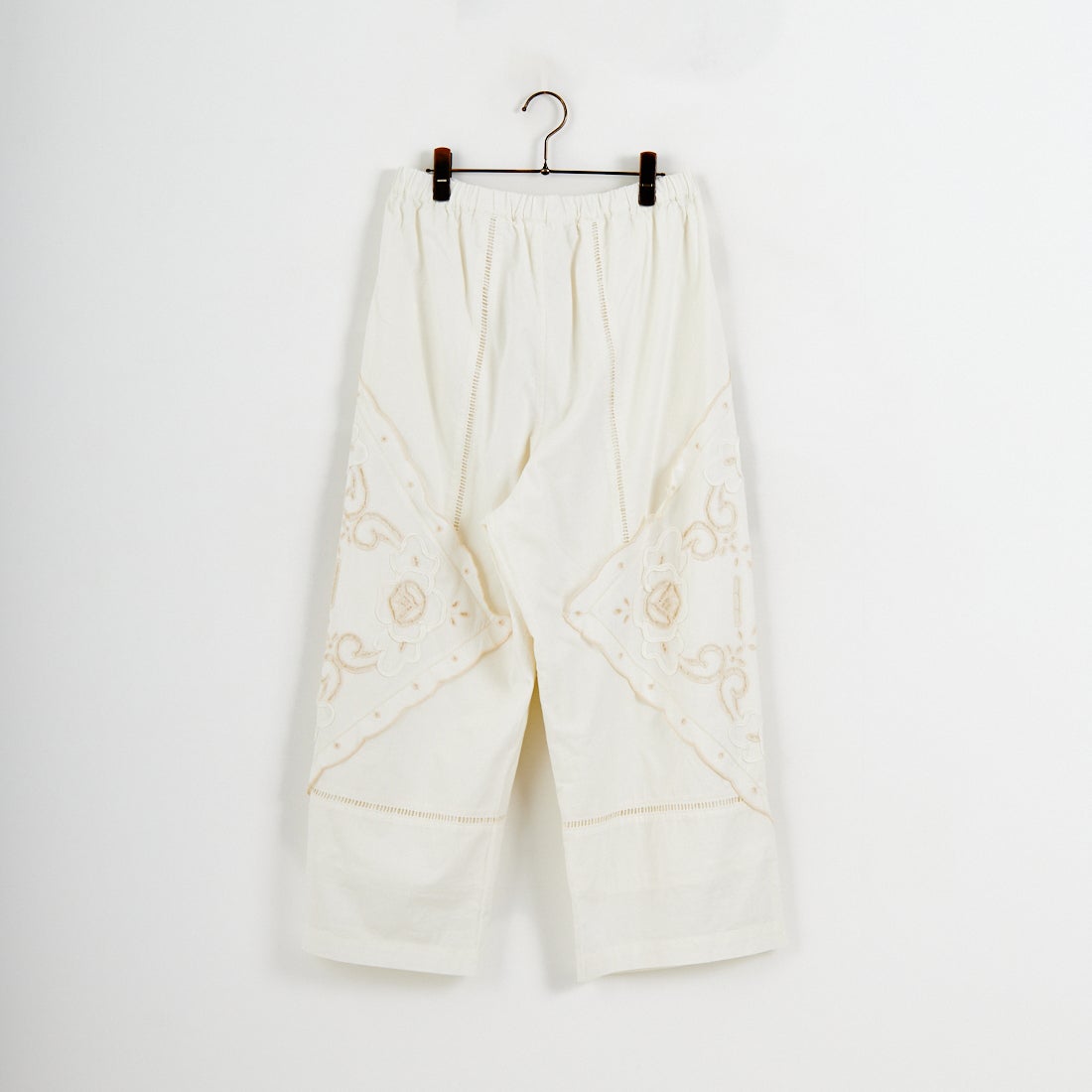 ESTROISLOSE [エストゥロワルーズ] ケミカルカットワーク刺繍パンツ [EB25402] 04 IVORY