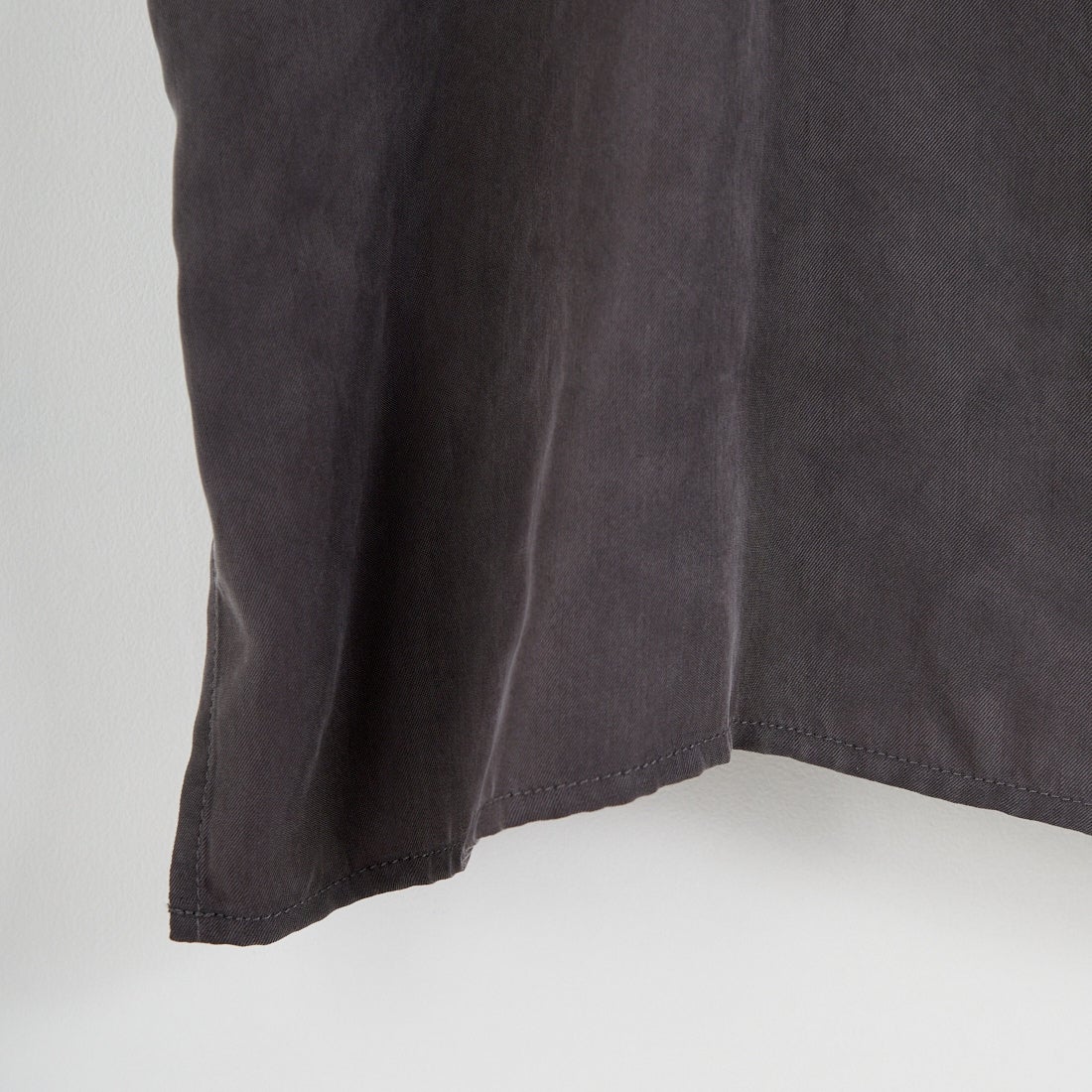 CLOCHE [クロシェ] 前後2WAY キュプラフリルカラーブラウス [61285530] ﾁｬｺｰﾙ