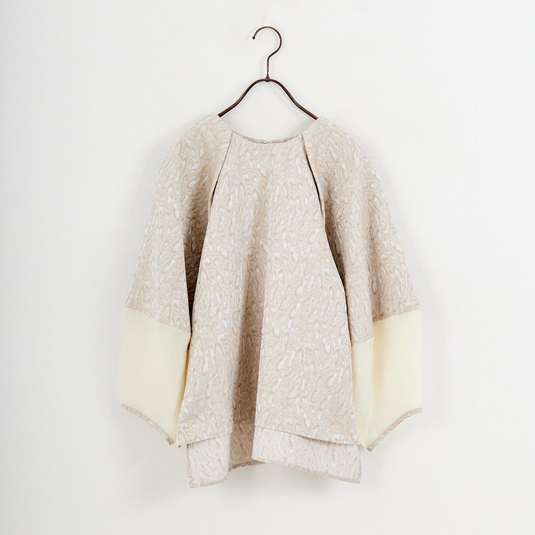 CHIGNON [シニヨン] ジャガードシアーブラウス [1956-452MK]｜ジーンズ