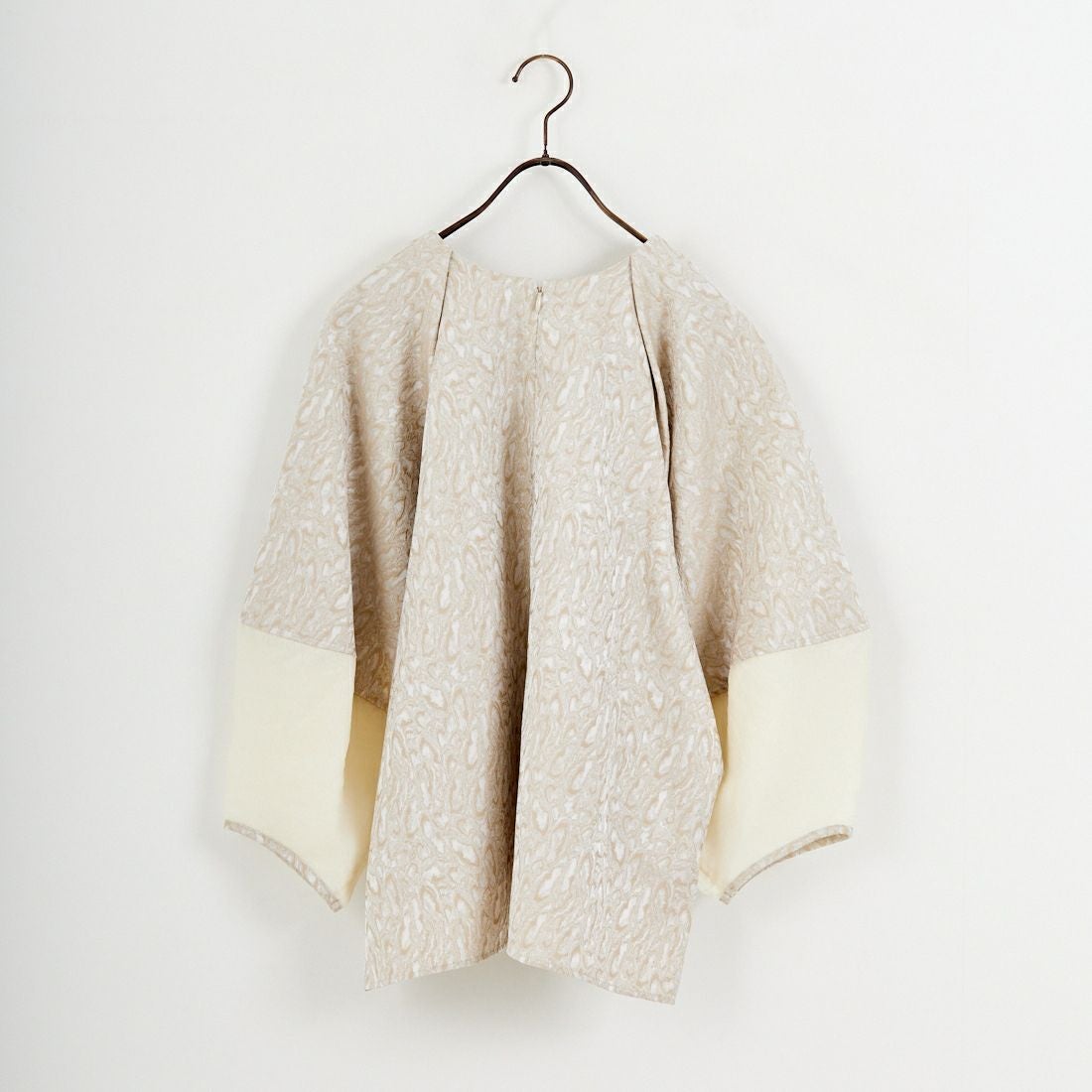 CHIGNON [シニヨン] ジャガードシアーブラウス [1956-452MK] BEIGE