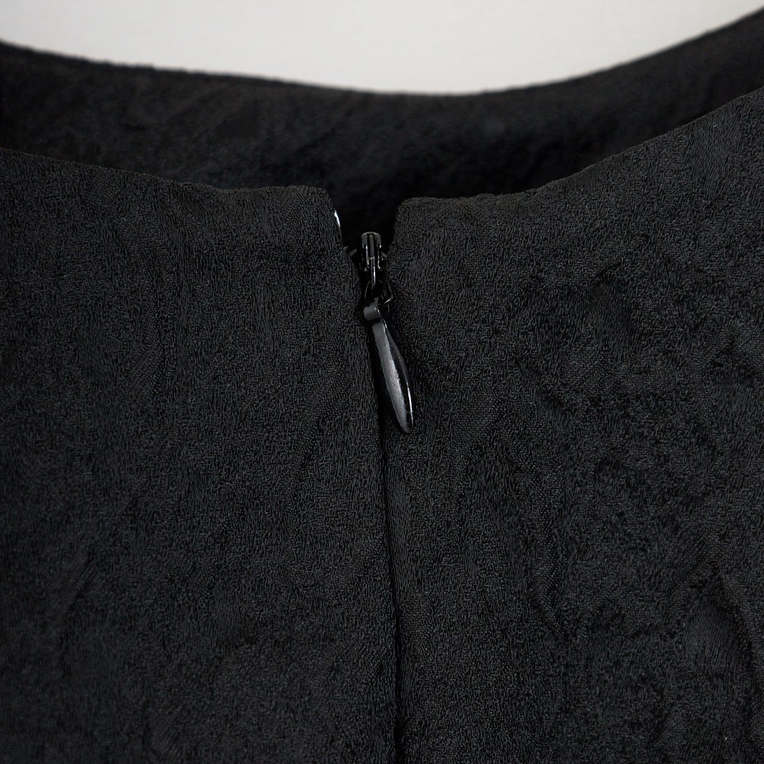 CHIGNON [シニヨン] ジャガードシアーブラウス [1956-452MK] BLACK