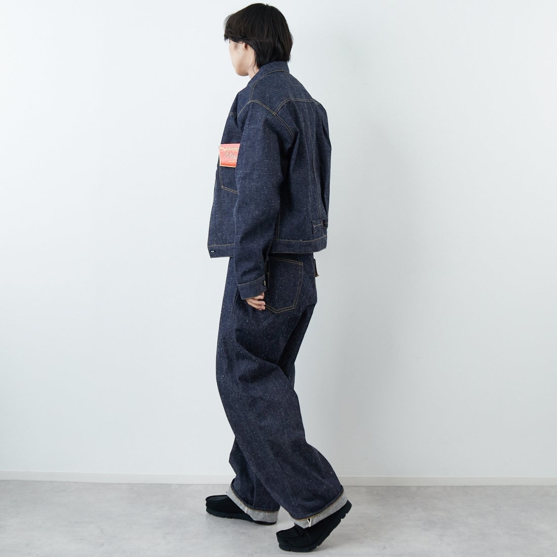GOLD [ゴールド] 11.5oz デニムブラウス WW2モデル [GL15860N] 420 N.NAVY &&モデル身長：179cm 着用サイズ：M&&