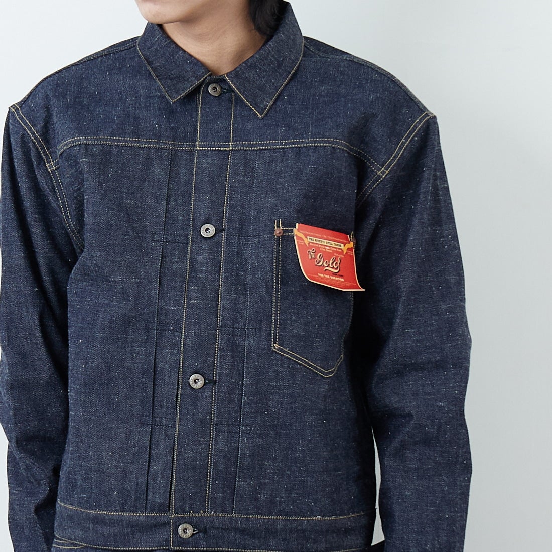 GOLD [ゴールド] 11.5oz デニムブラウス WW2モデル [GL15860N] 420 N.NAVY &&モデル身長：179cm 着用サイズ：M&&