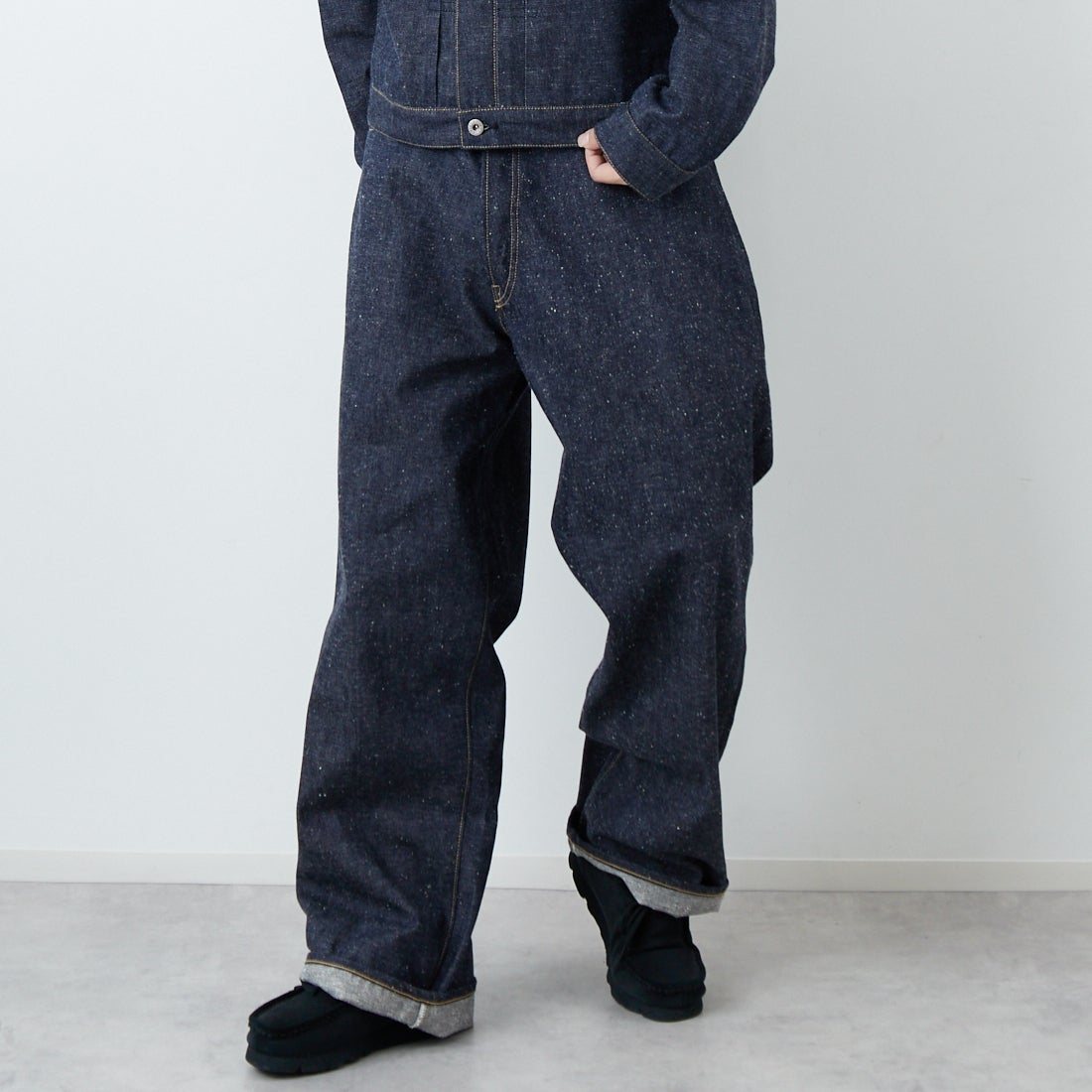 GOLD [ゴールド] 11.5oz 5ポケットデニムワイドパンツ [GL42620N] 420 N.NAVY &&モデル身長：179cm 着用サイズ：M&&