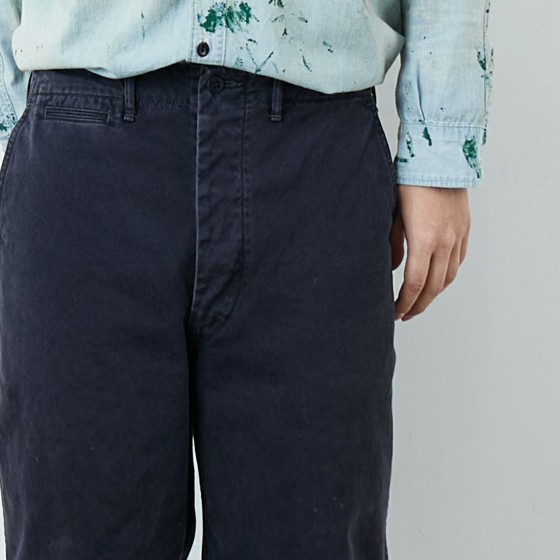 BOW WOW [バウワウ] ブラックエイジドワークトラウザー [BW261-BWTA] BLACK &&モデル身長：179cm 着用サイズ：L&&