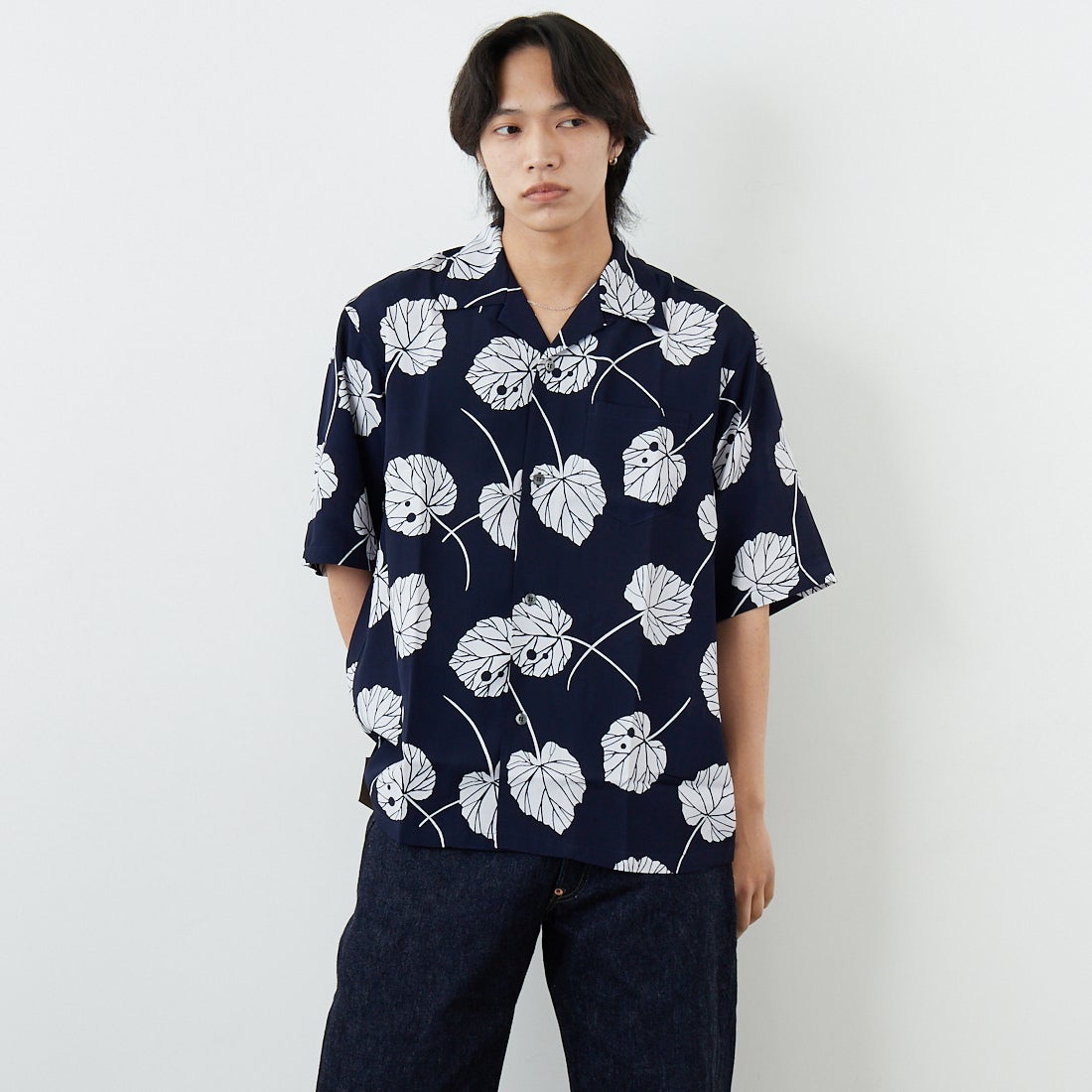 B NAVY&&モデル身長：179cm 着用サイズ：L&&