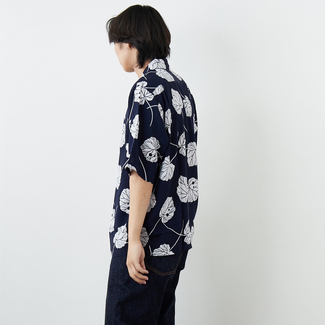 South2West8 [サウスツーウエストエイト] ショートスリーブオープンカラーシャツ [SX678] B NAVY &&モデル身長：179cm 着用サイズ：L&&
