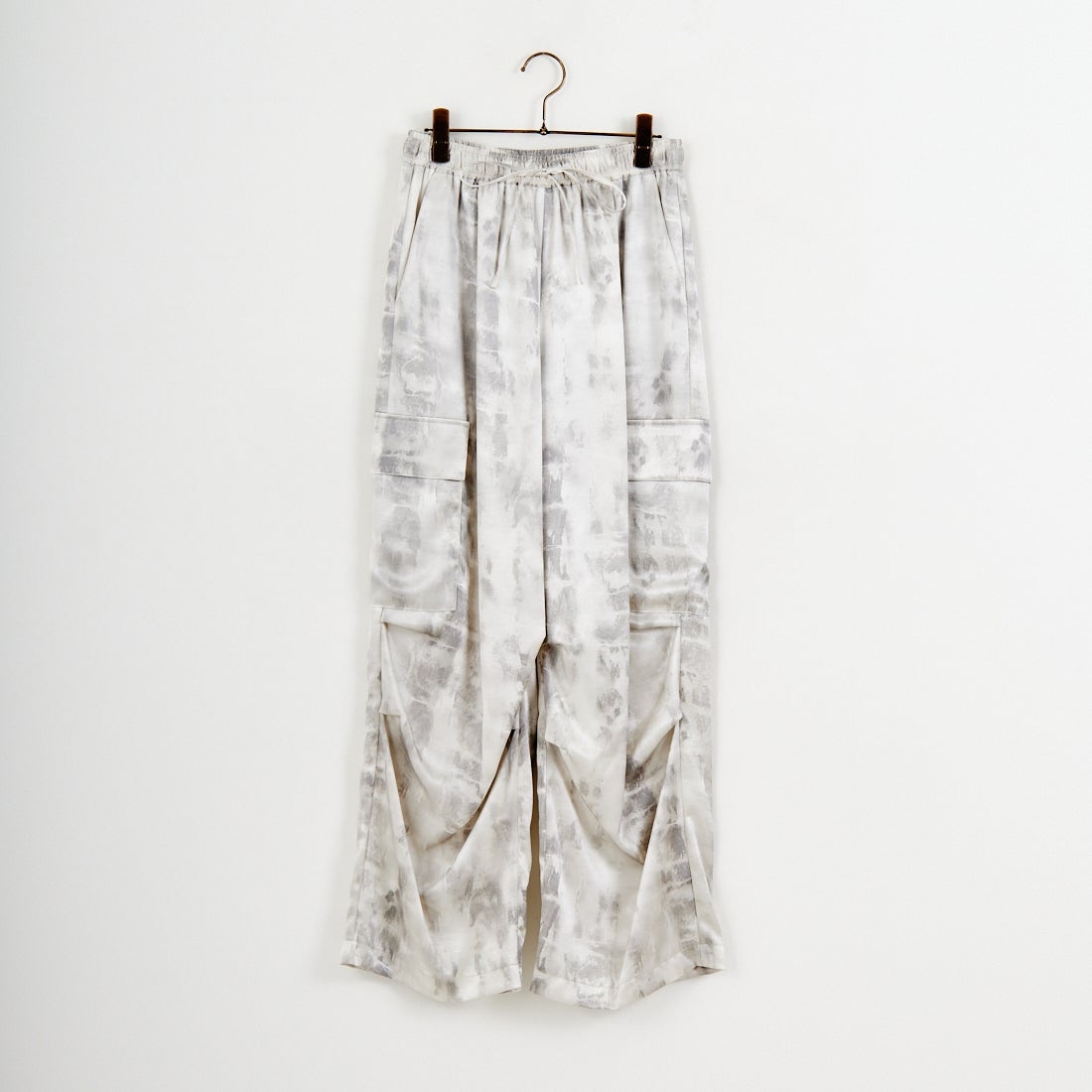 CHIGNON [シニヨン] プリントカーゴパンツ [3556-420KK] L/GRAY