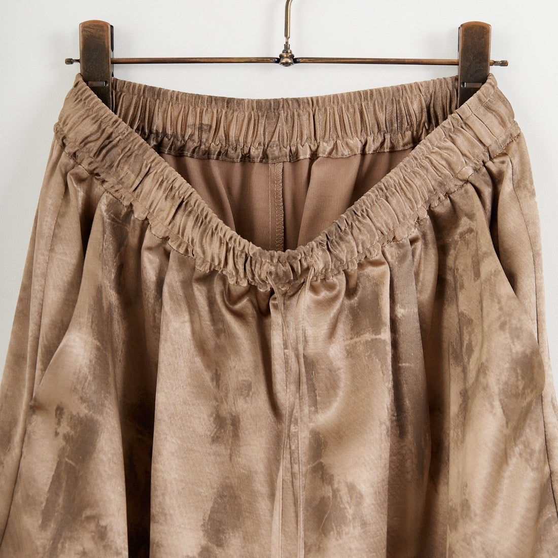 CHIGNON [シニヨン] プリントカーゴパンツ [3556-420KK] BROWN