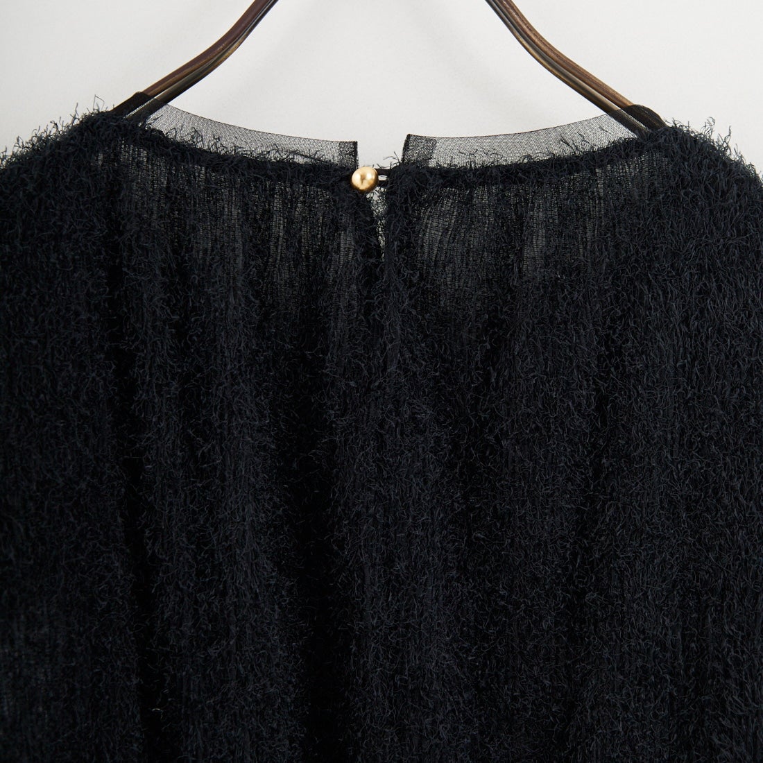 CHIGNON [シニヨン] 楊柳シャギーブラウス [1856-462BZ] BLACK