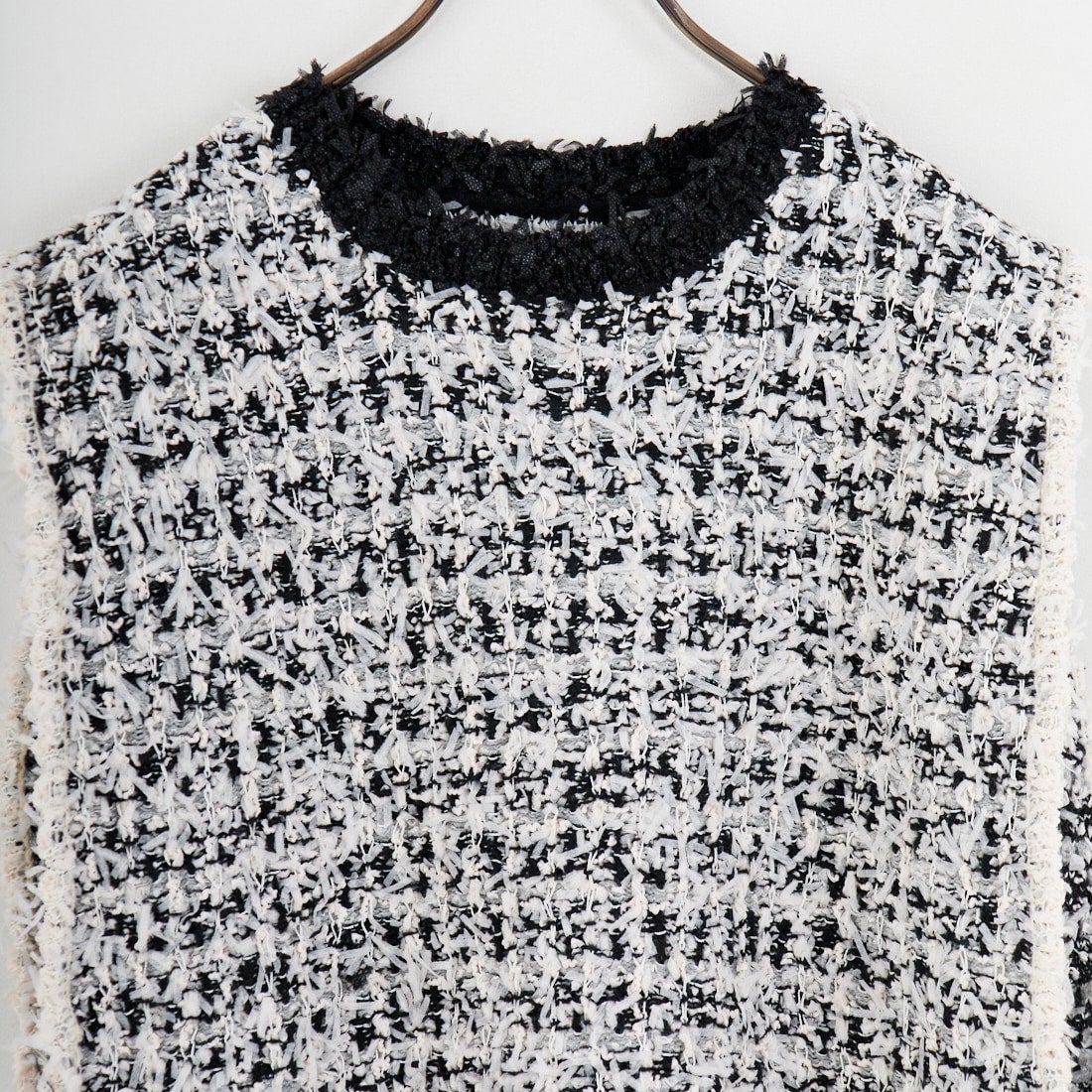 CHIGNON [シニヨン] ツイードライクニットベスト [9556-480JR] BLACK