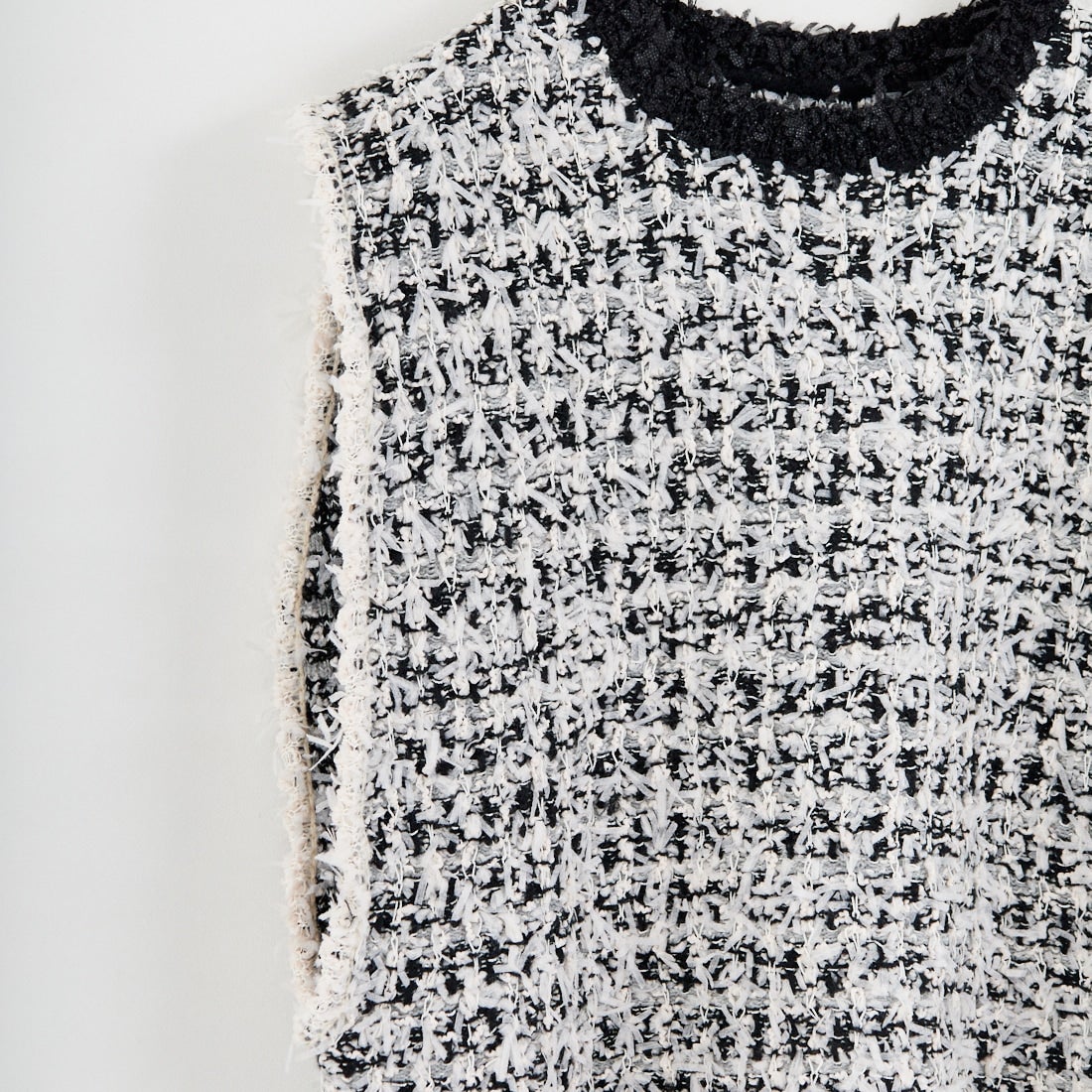 CHIGNON [シニヨン] ツイードライクニットベスト [9556-480JR] BLACK