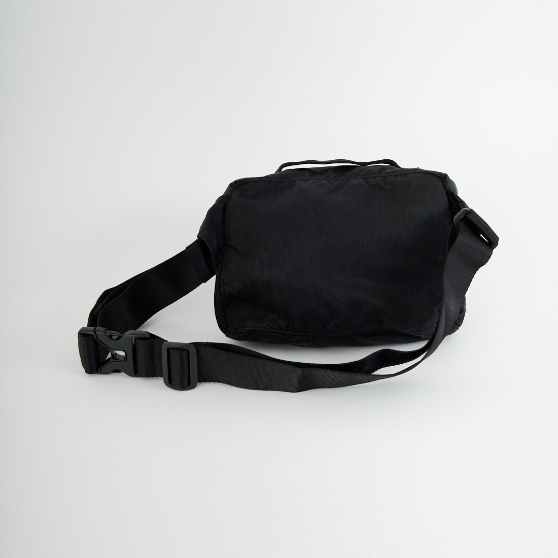C.P.COMPANY [シーピーカンパニー] ナイロンB レンズウエストバッグ [20CMAC043A] 999 BLACK