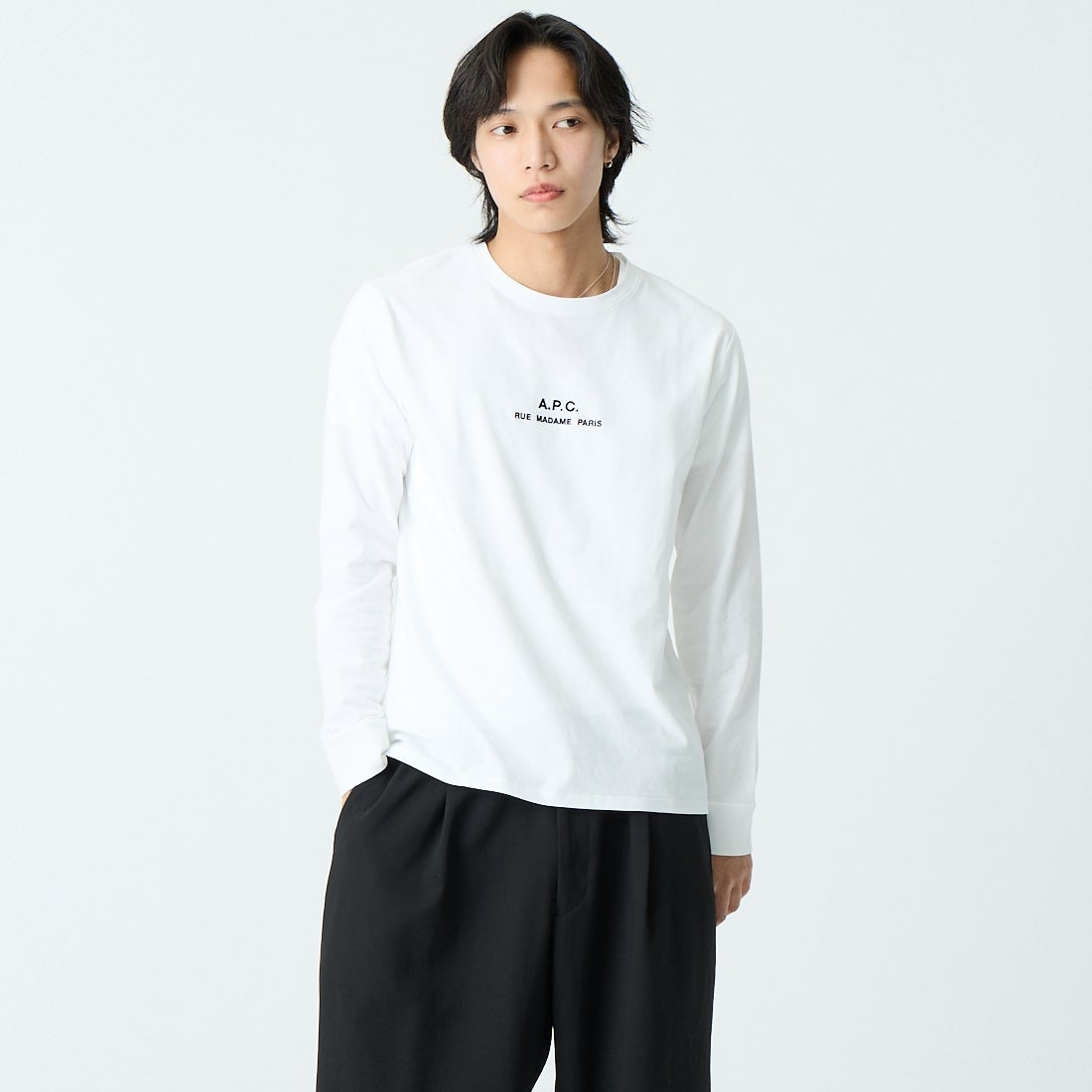 A.P.C. [アー・ペー・セー] ロゴ刺繍 長袖ポケットTシャツ [POCKET-EMB