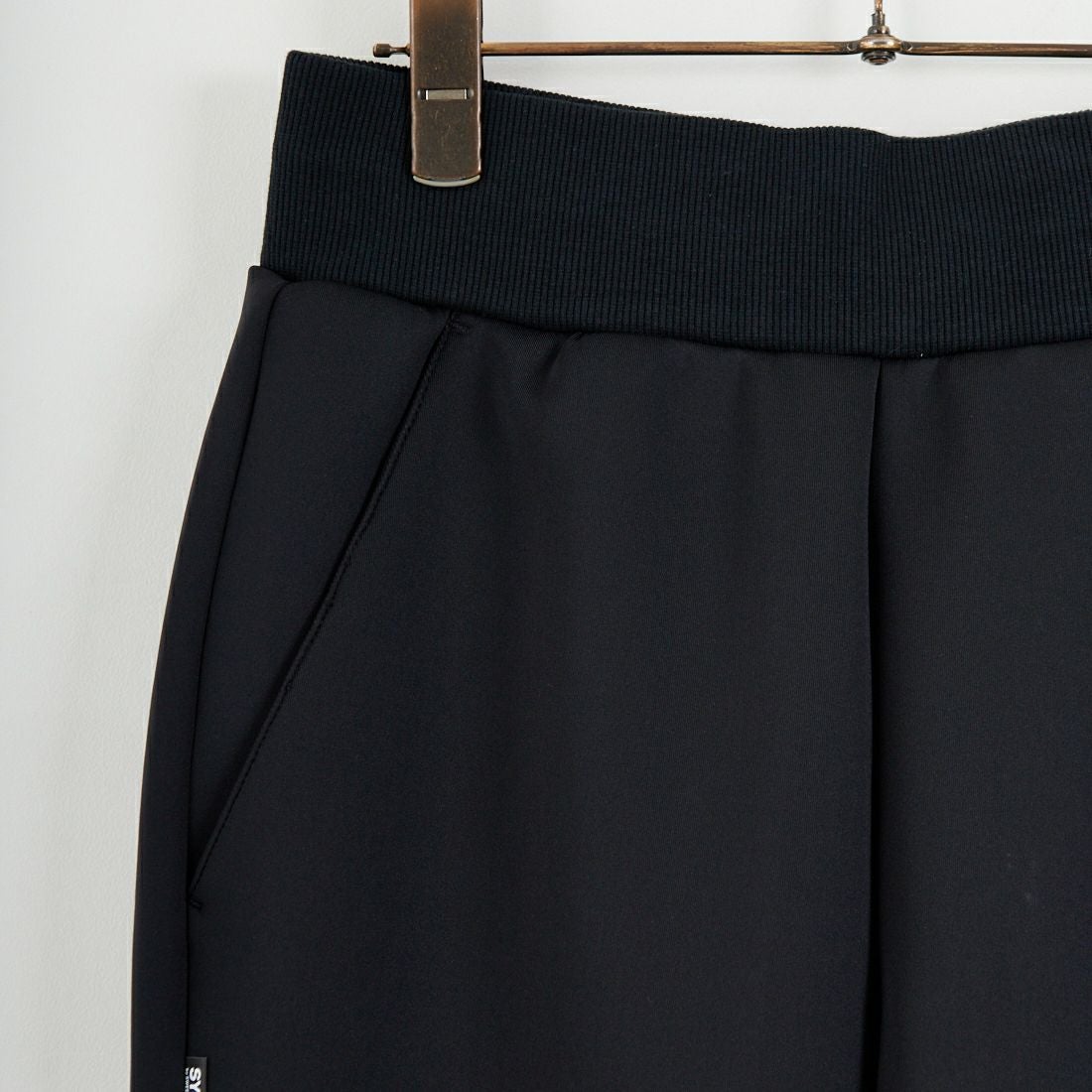 SY32 [エスワイサーティトゥ] ダブルニットゴシックロゴパンツ [32-26SN1-06] BLACK