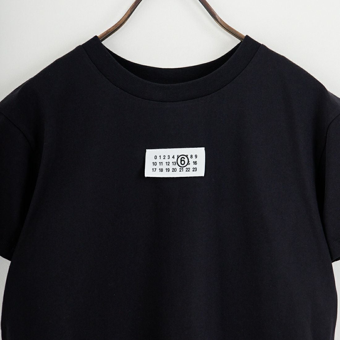 MM6 Maison Margiela [エムエムシックス メゾン マルジェラ] ニューメリック コットンTシャツ [S52GC0327-M20170] 900 BLACK