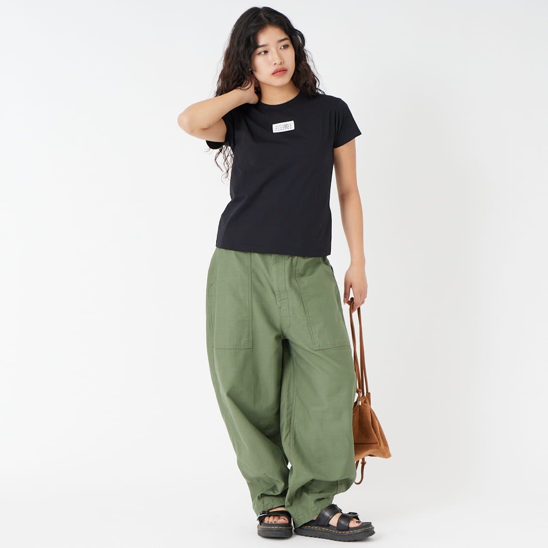 MM6 Maison Margiela [エムエムシックス メゾン マルジェラ] ニューメリック コットンTシャツ [S52GC0327-M20170] 900 BLACK &&モデル身長：162cm 着用サイズ：S&&