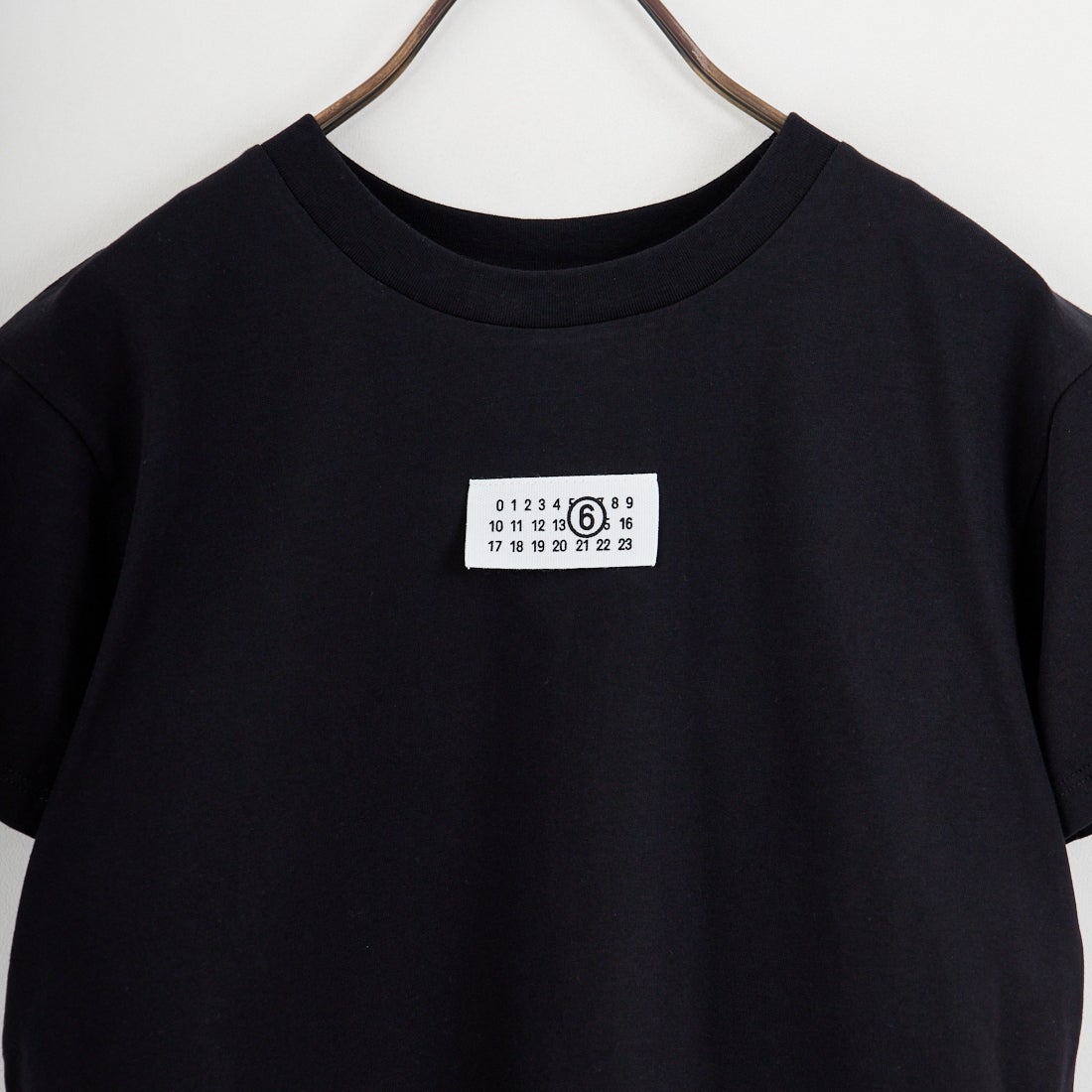 MM6 Maison Margiela [エムエムシックス メゾン マルジェラ] ニューメリック コットンTシャツ [S52GC0327-M20170] 900 BLACK