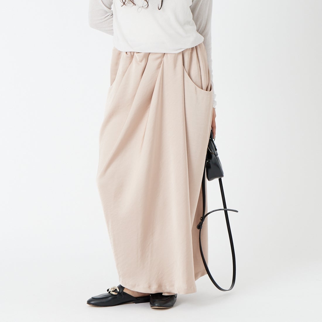 DIGNITE COLLIER [ディニテコリエ] サテンタックドレープスカート [80256516] 012 ﾋﾟﾝｸ &&モデル身長：162cm 着用サイズ：F&&